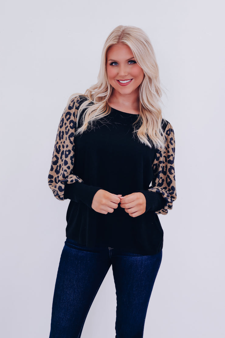 Leonora L S V Neck Top Black Aop Animal Spl